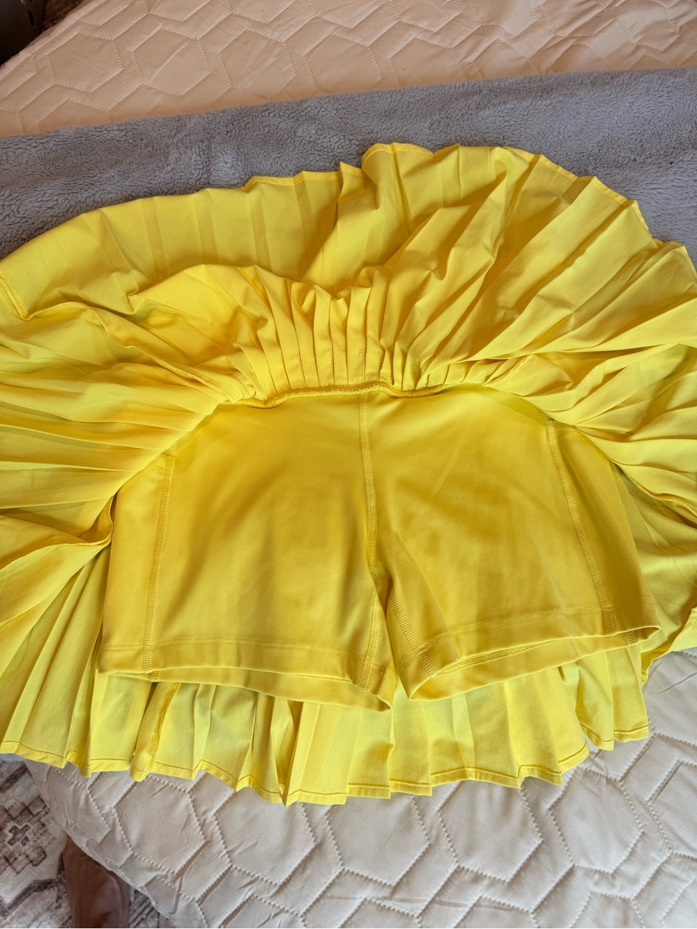 All in Motion Bright Yellow Tennis Skirt 🎾 - Picture 4 of 6